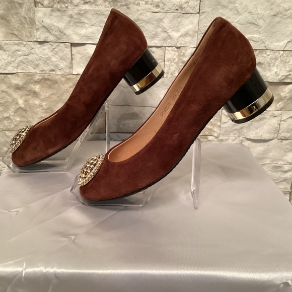 Diana E Kelly brown suede ballet flats - Picture 6 of 12